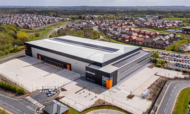 CUBE RE lets recently acquired Warrington logistics unit as part of its industrial portfolio expansion